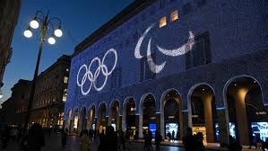 解析亚利桑那响尾蛇队如何通过多元化球员组合实现多维度的战术打击